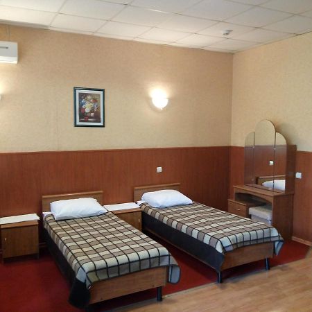 Hotel Leader Noginsk Bagian luar foto