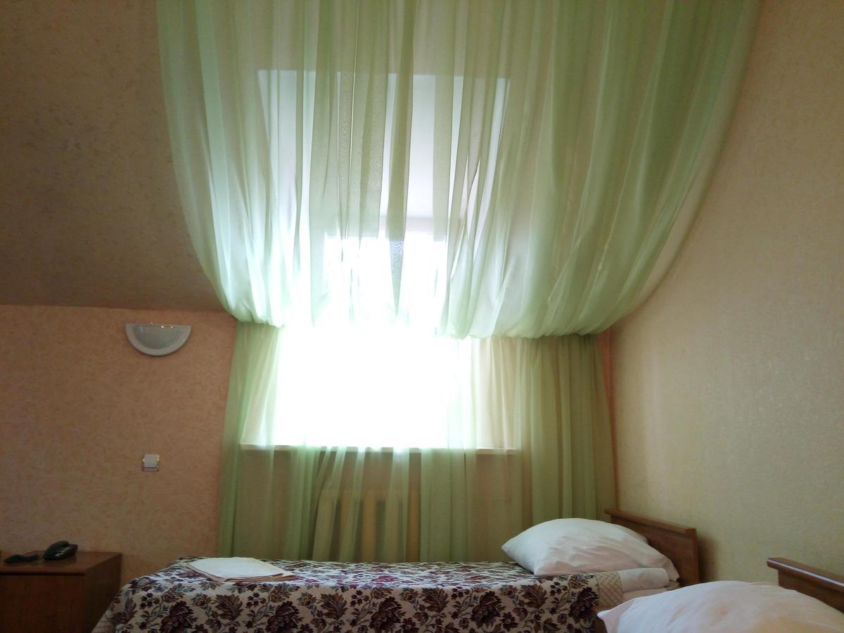 Hotel Leader Noginsk Bagian luar foto